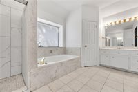 204 Hearthstone Circle, College Station, TX 77840