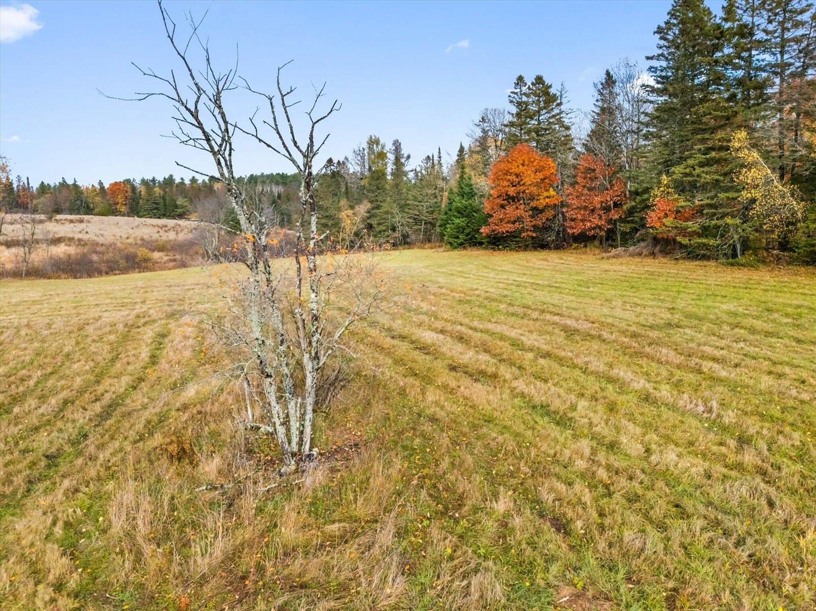 18 Rowell Road, Holden, ME 04429