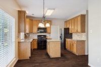 6501 East Bending Oaks Lane, Pearland, TX 77584