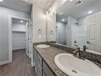 315 NW 65th Avenue, Bentonville, AR 72713