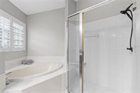 6006 Chellas Court, Lutz, FL 33558