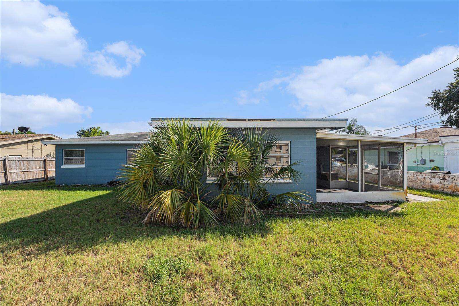 1175 62ND Place South, Saint Petersburg, FL 33705