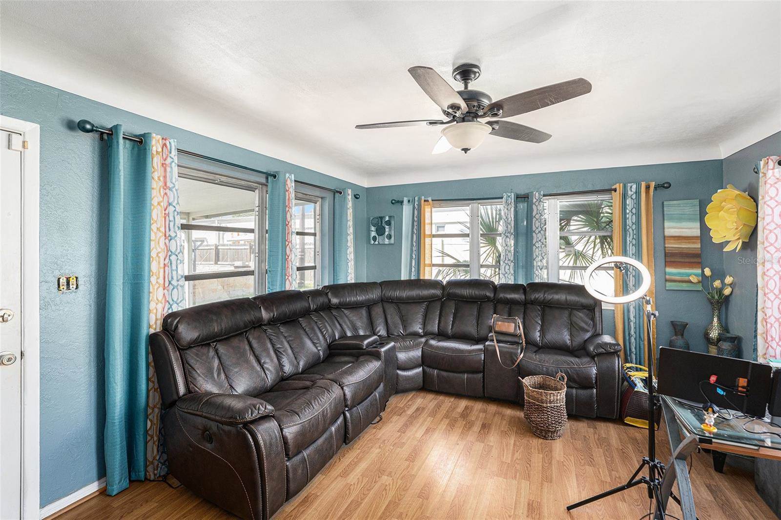 1175 62ND Place South, Saint Petersburg, FL 33705