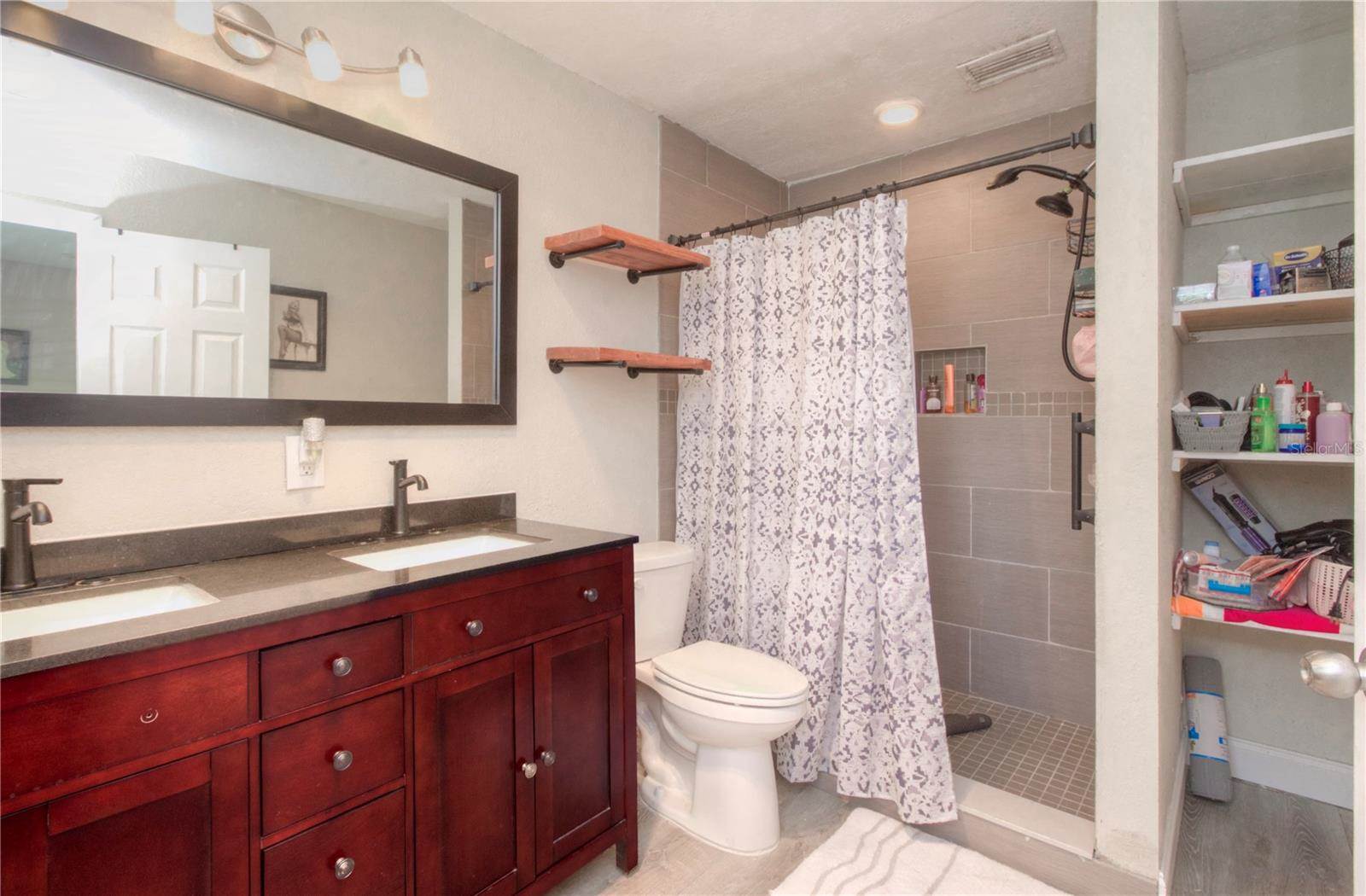 7367 East Gates Circle, Spring Hill, FL 34606