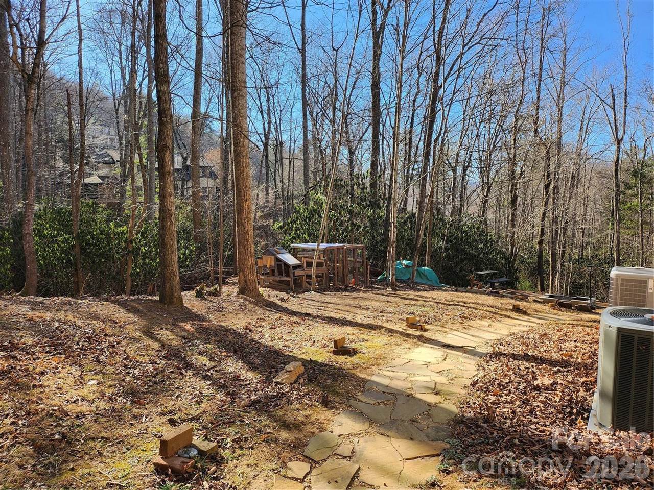 45 Baton Lane, Asheville, NC 28803