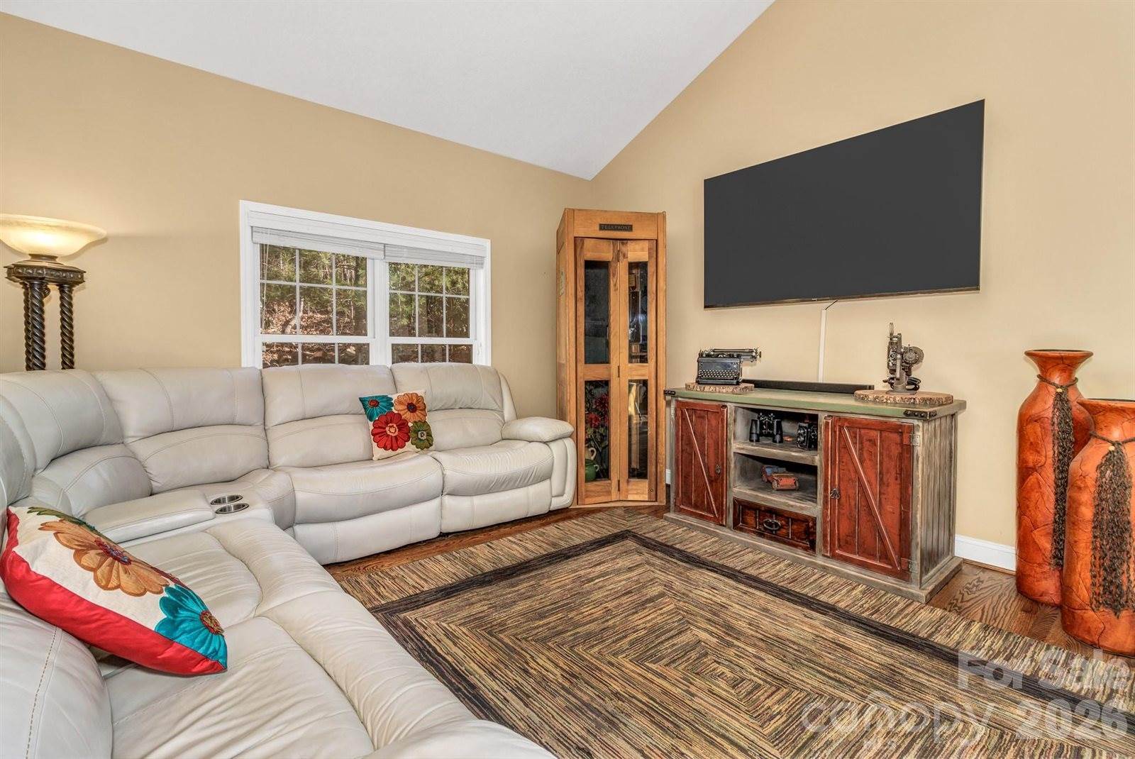 45 Baton Lane, Asheville, NC 28803