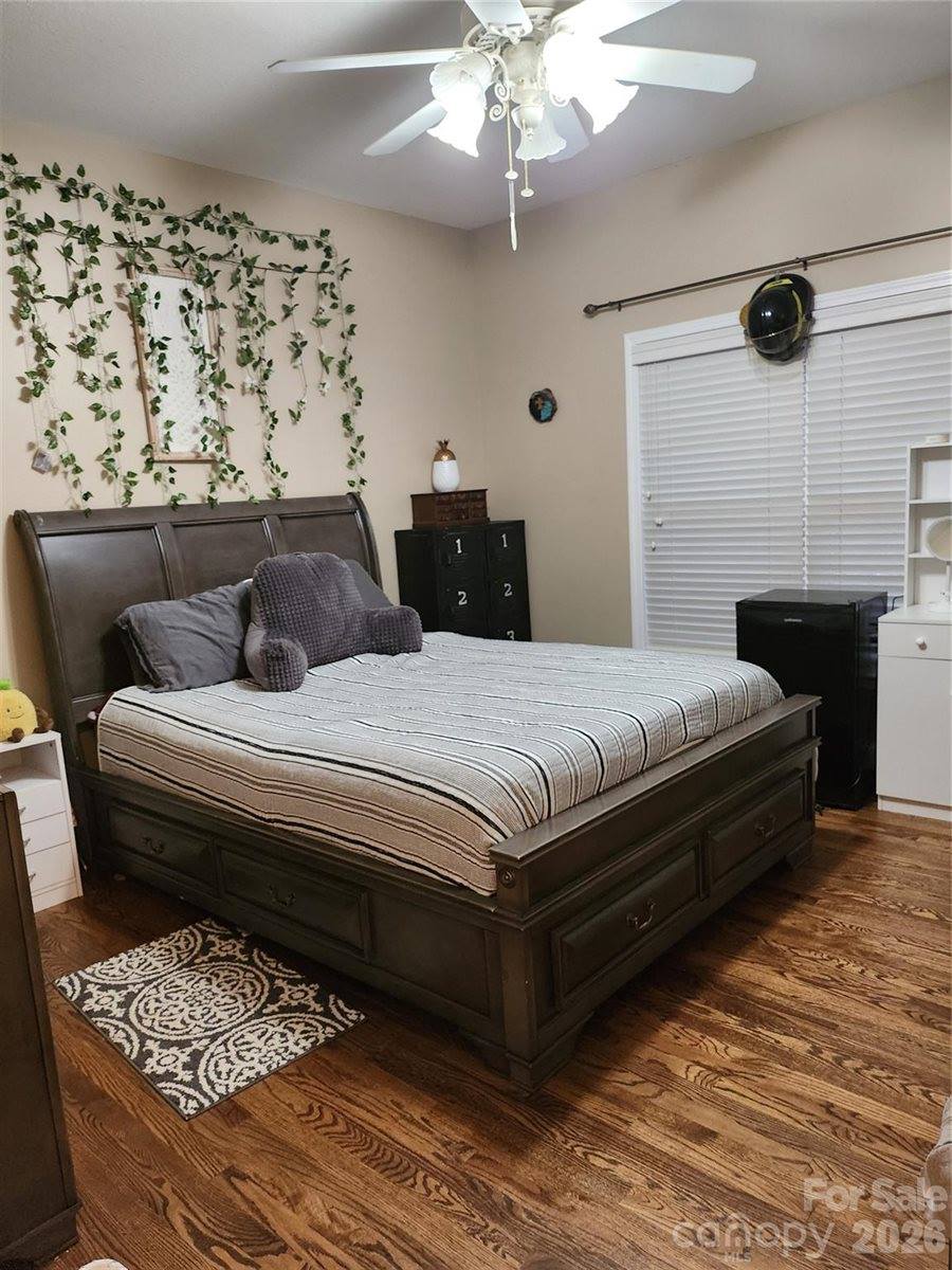 45 Baton Lane, Asheville, NC 28803