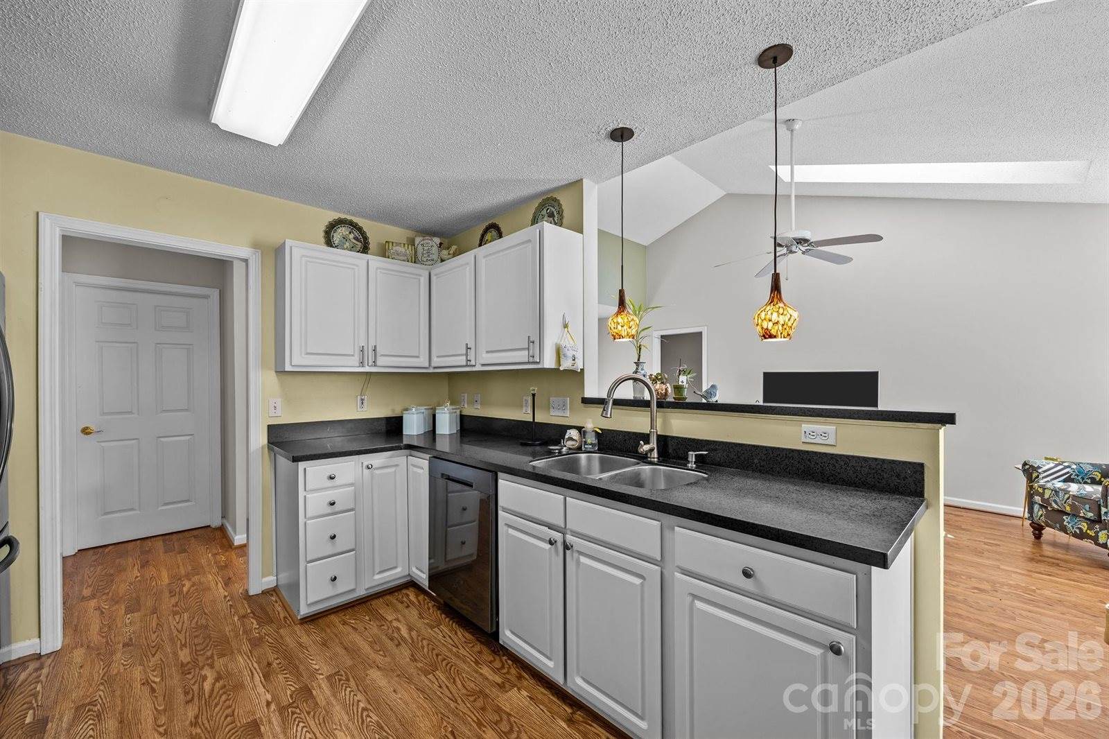 255 Stonehollow Road, Fletcher, NC 28732