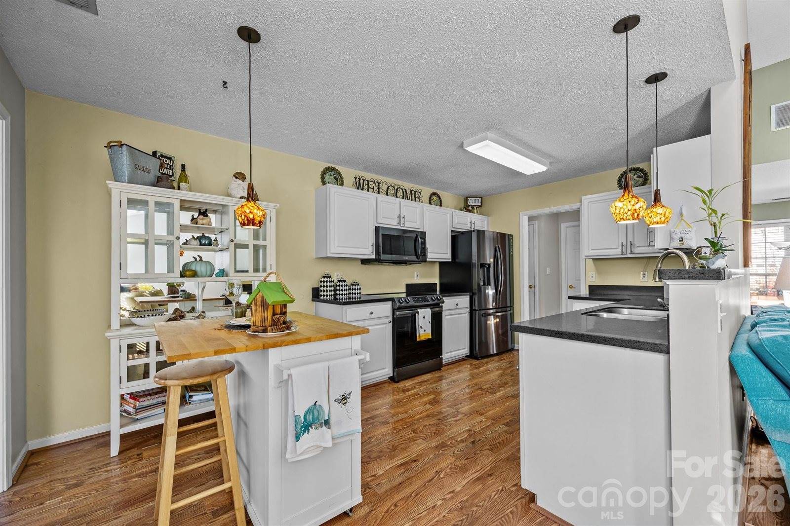255 Stonehollow Road, Fletcher, NC 28732