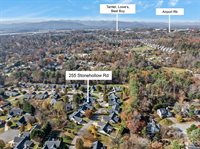 255 Stonehollow Road, Fletcher, NC 28732