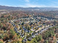 255 Stonehollow Road, Fletcher, NC 28732