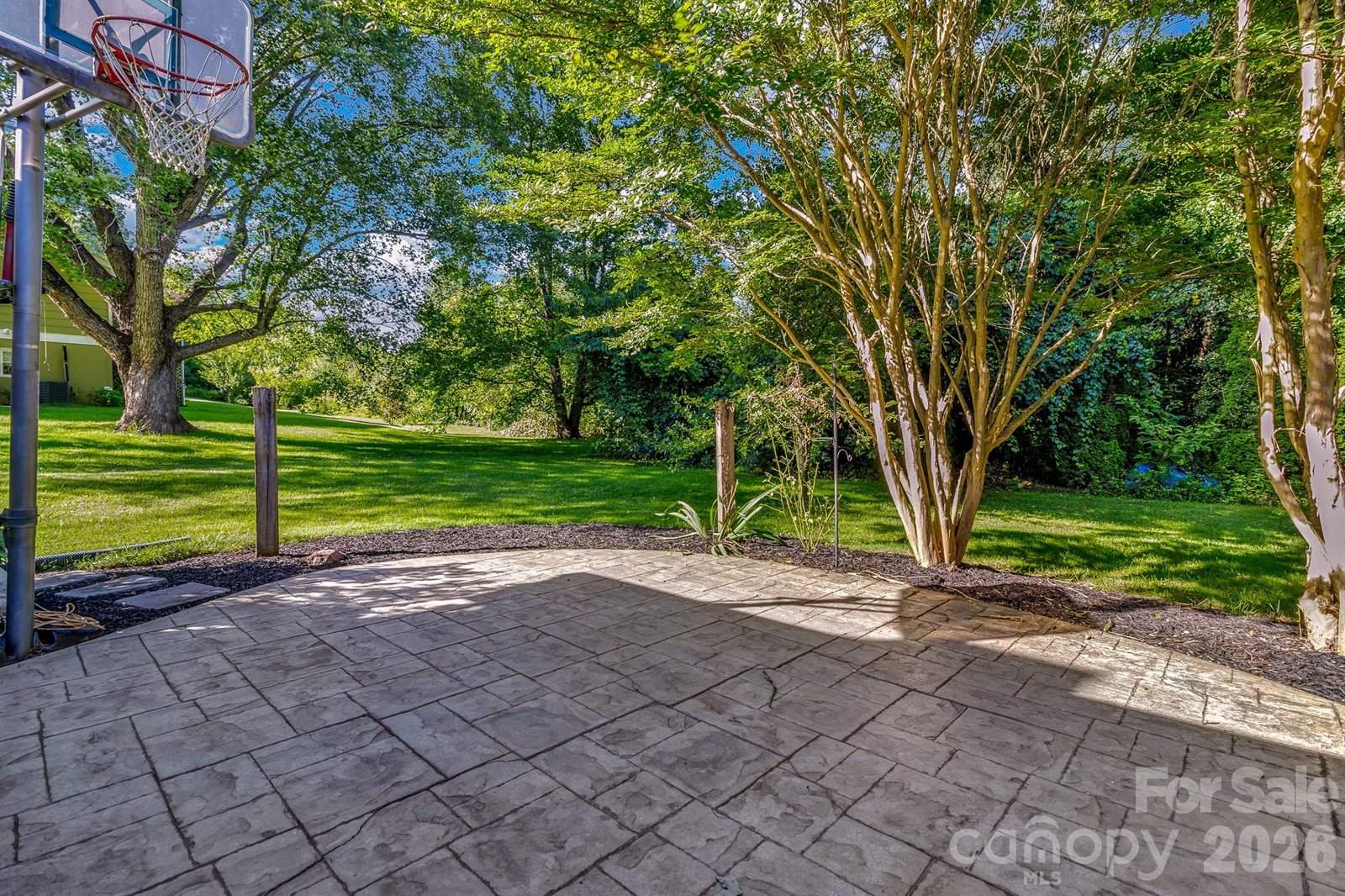 5 Fairway Drive, Arden, NC 28704
