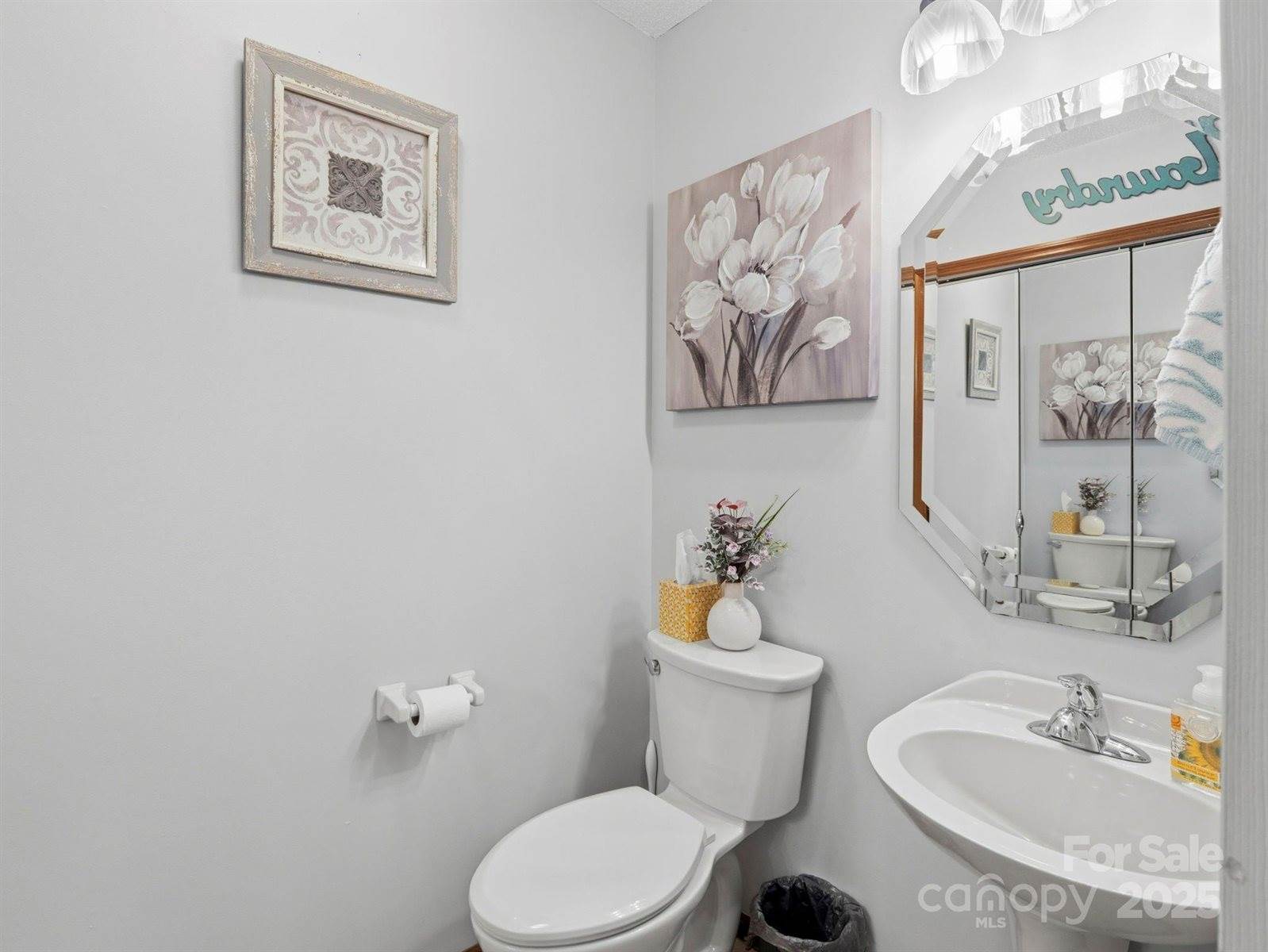 17 Meadow Brook Drive, Fletcher, NC 28732