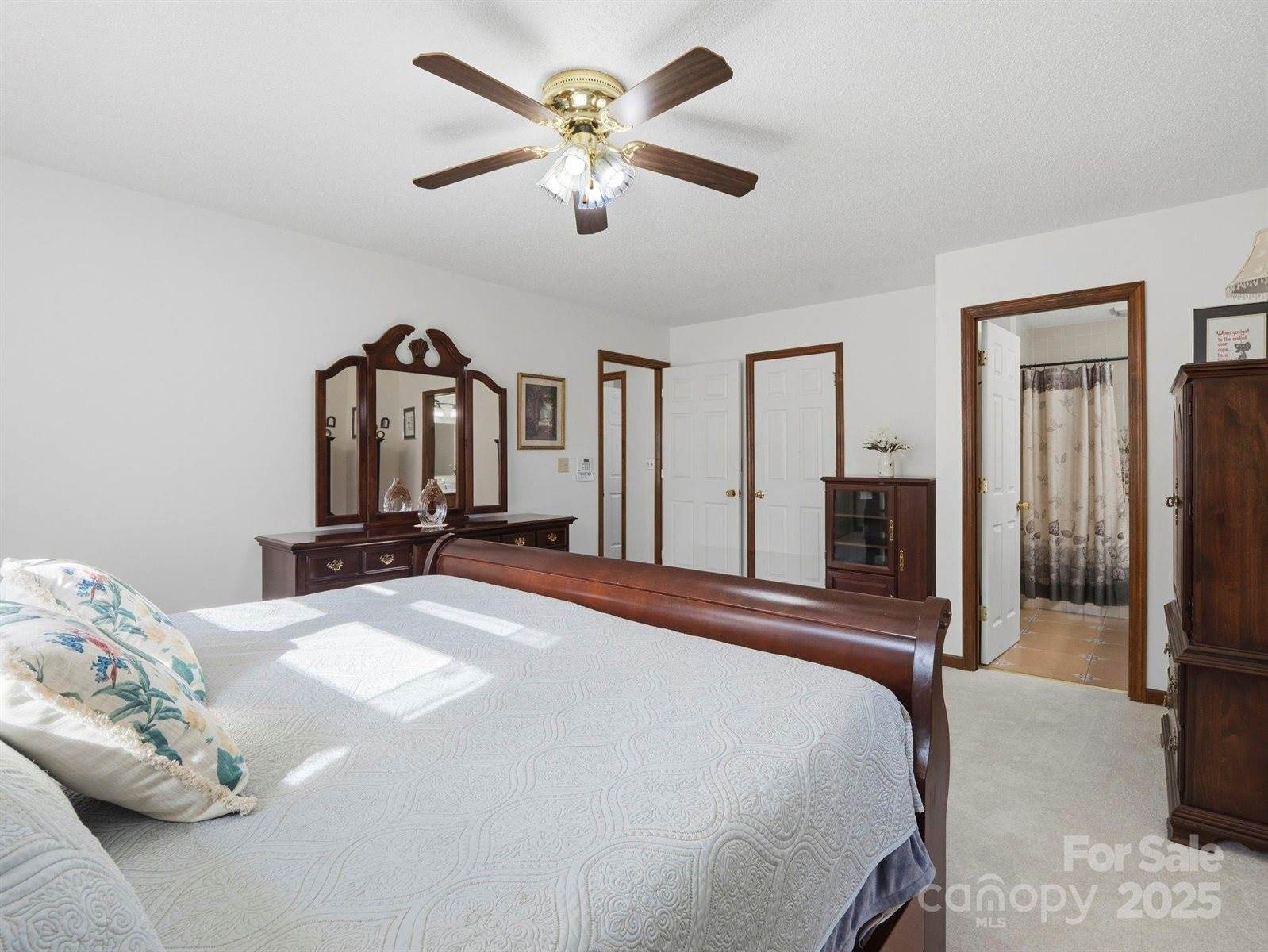 17 Meadow Brook Drive, Fletcher, NC 28732