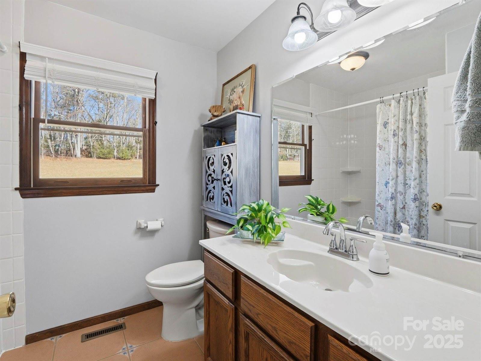 17 Meadow Brook Drive, Fletcher, NC 28732