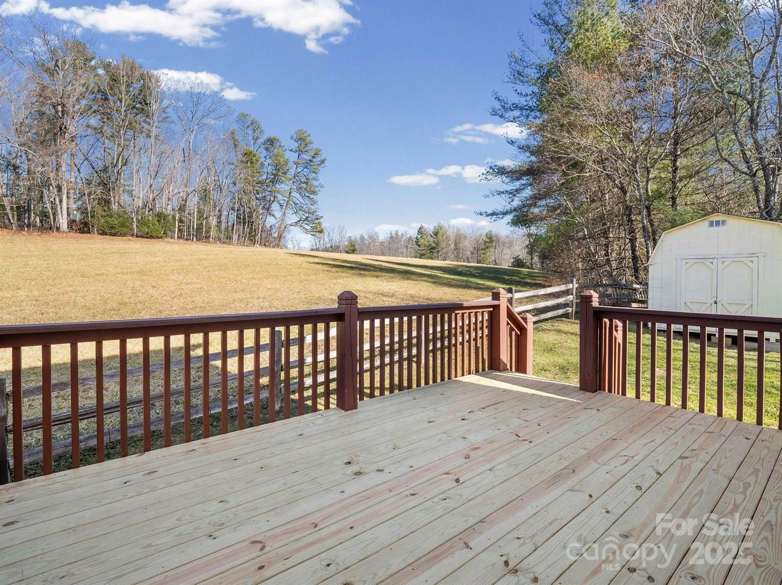 17 Meadow Brook Drive, Fletcher, NC 28732