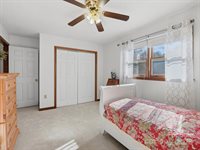 17 Meadow Brook Drive, Fletcher, NC 28732