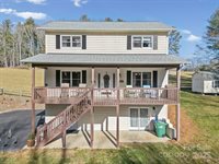 17 Meadow Brook Drive, Fletcher, NC 28732