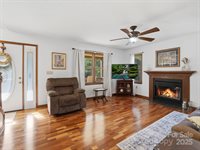 17 Meadow Brook Drive, Fletcher, NC 28732