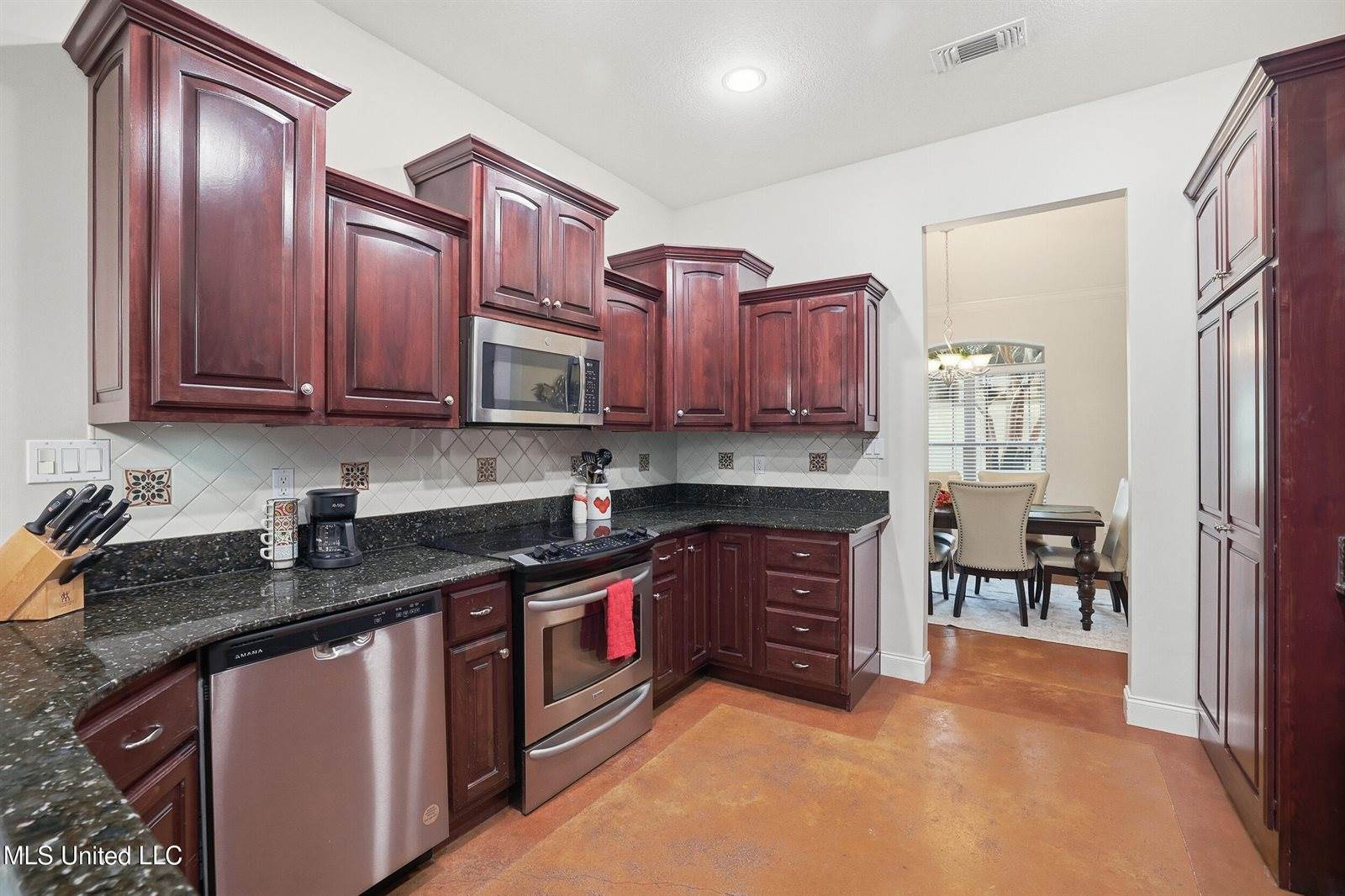 15544 Old Magnolia Court, Gulfport, MS 39503