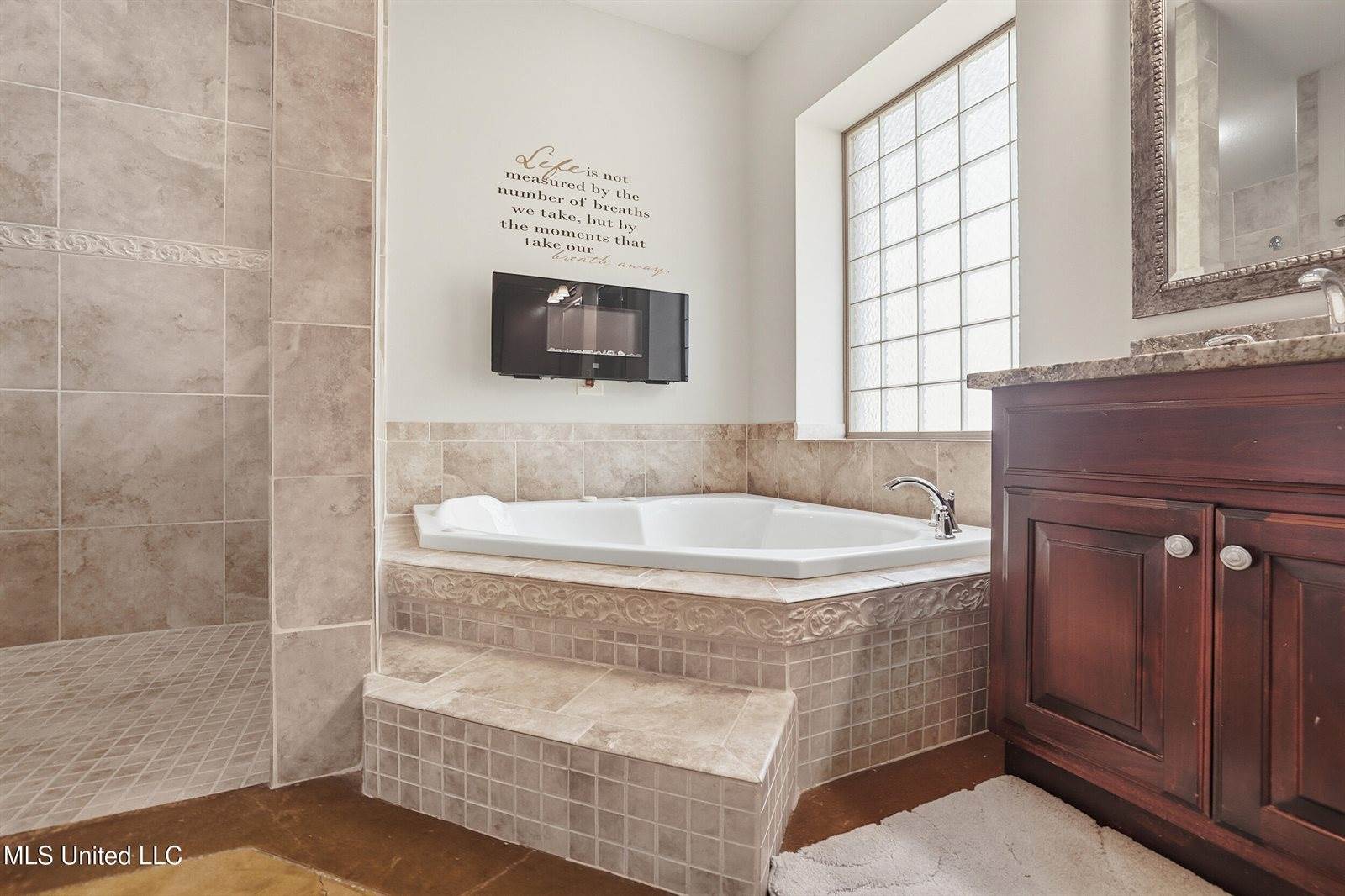 15544 Old Magnolia Court, Gulfport, MS 39503