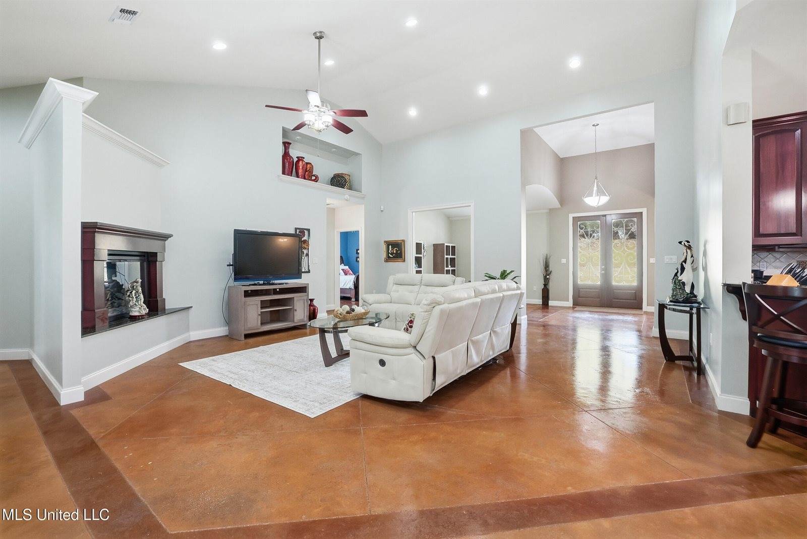 15544 Old Magnolia Court, Gulfport, MS 39503