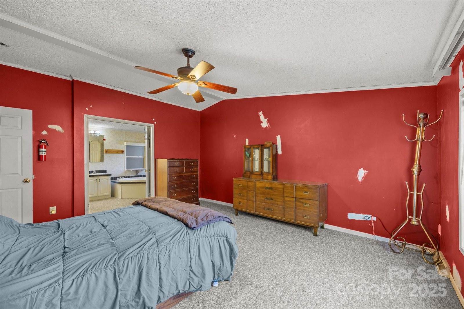 74 Davis Chapel Road, Candler, NC 28715