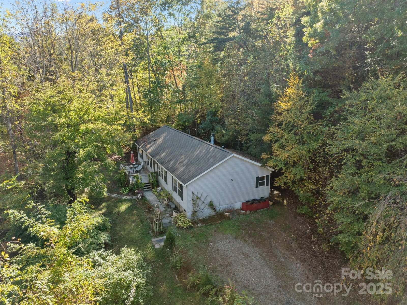 74 Davis Chapel Road, Candler, NC 28715