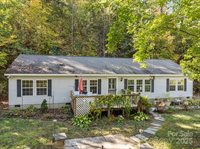 74 Davis Chapel Road, Candler, NC 28715