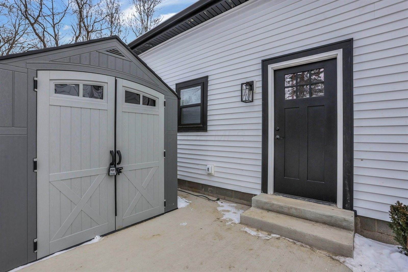 13118 Pine Road NE, Thornville, OH 43076