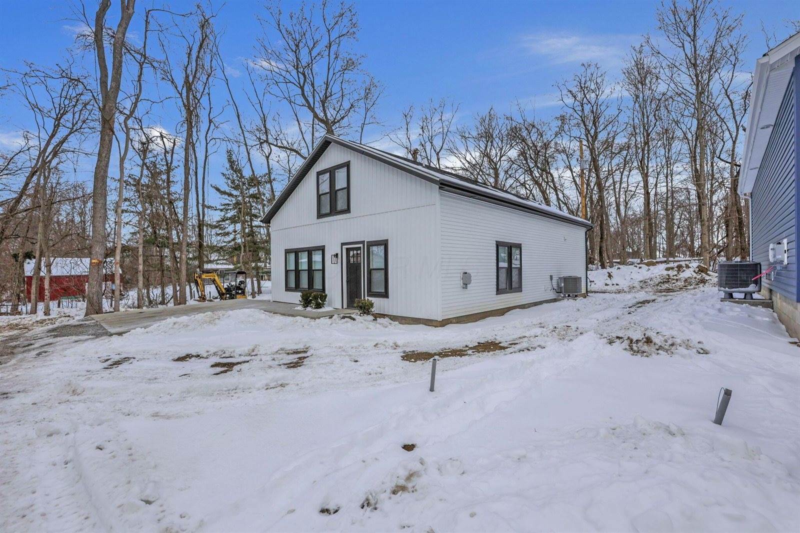 13118 Pine Road NE, Thornville, OH 43076