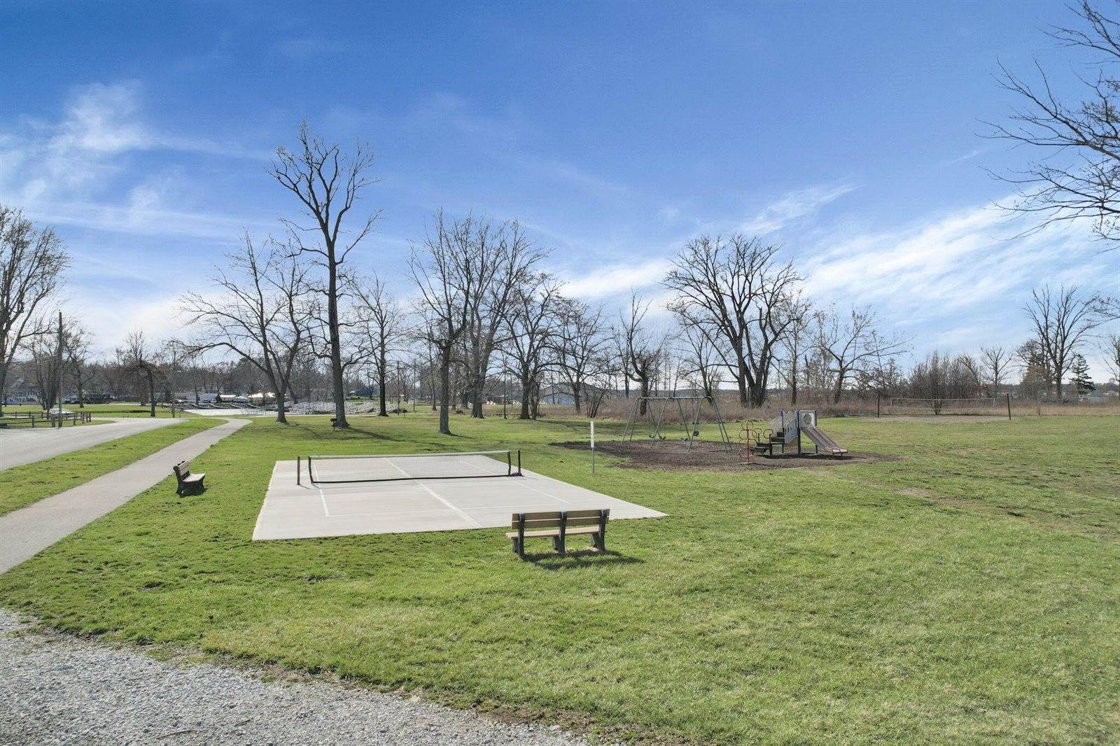 13118 Pine Road NE, Thornville, OH 43076