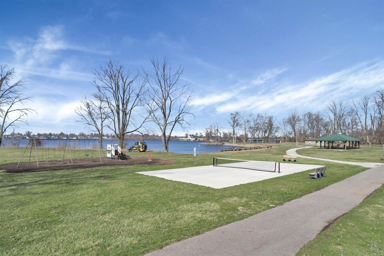 13118 Pine Road NE, Thornville, OH 43076
