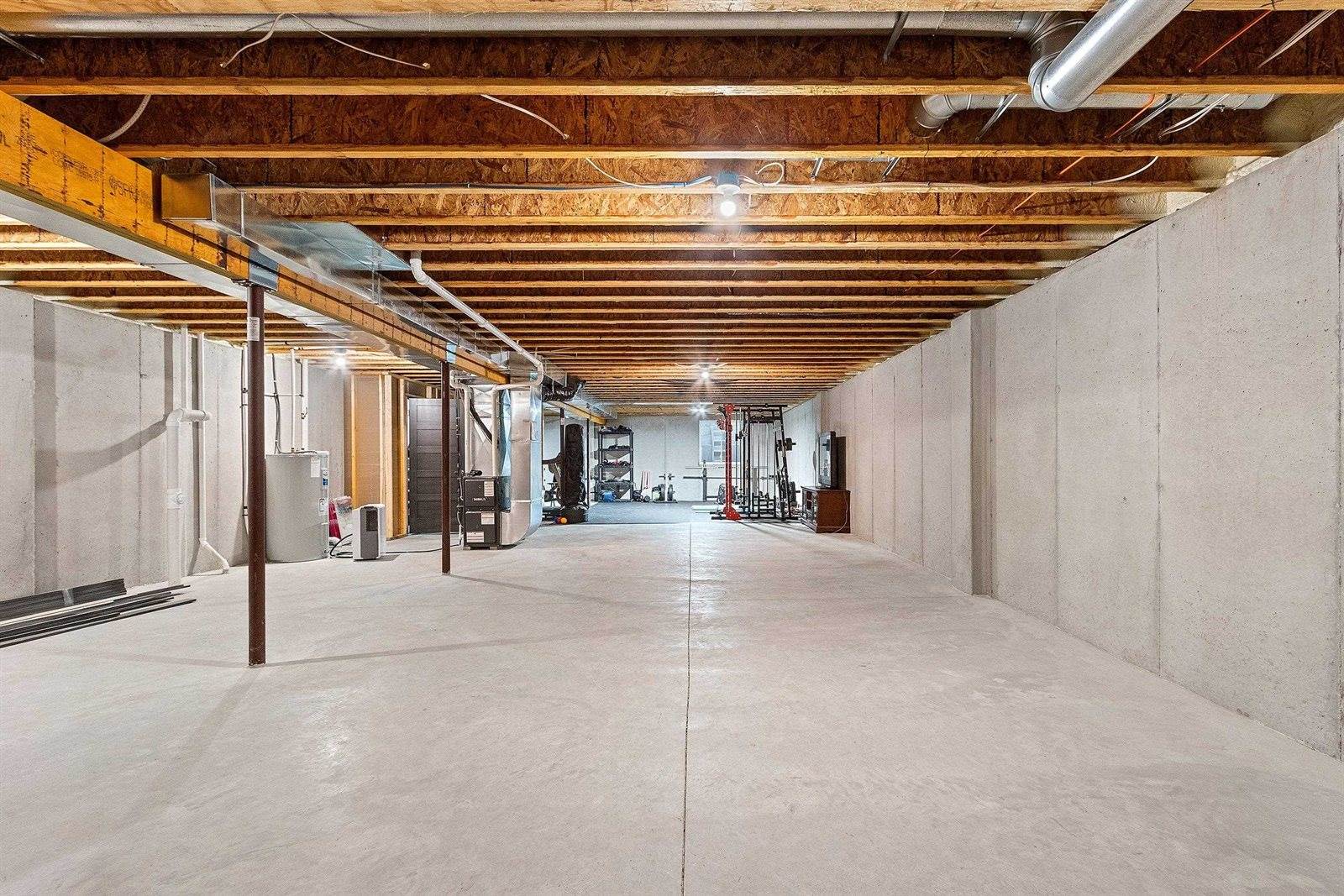 4669 Richard Lane, Green Bay, WI 54313