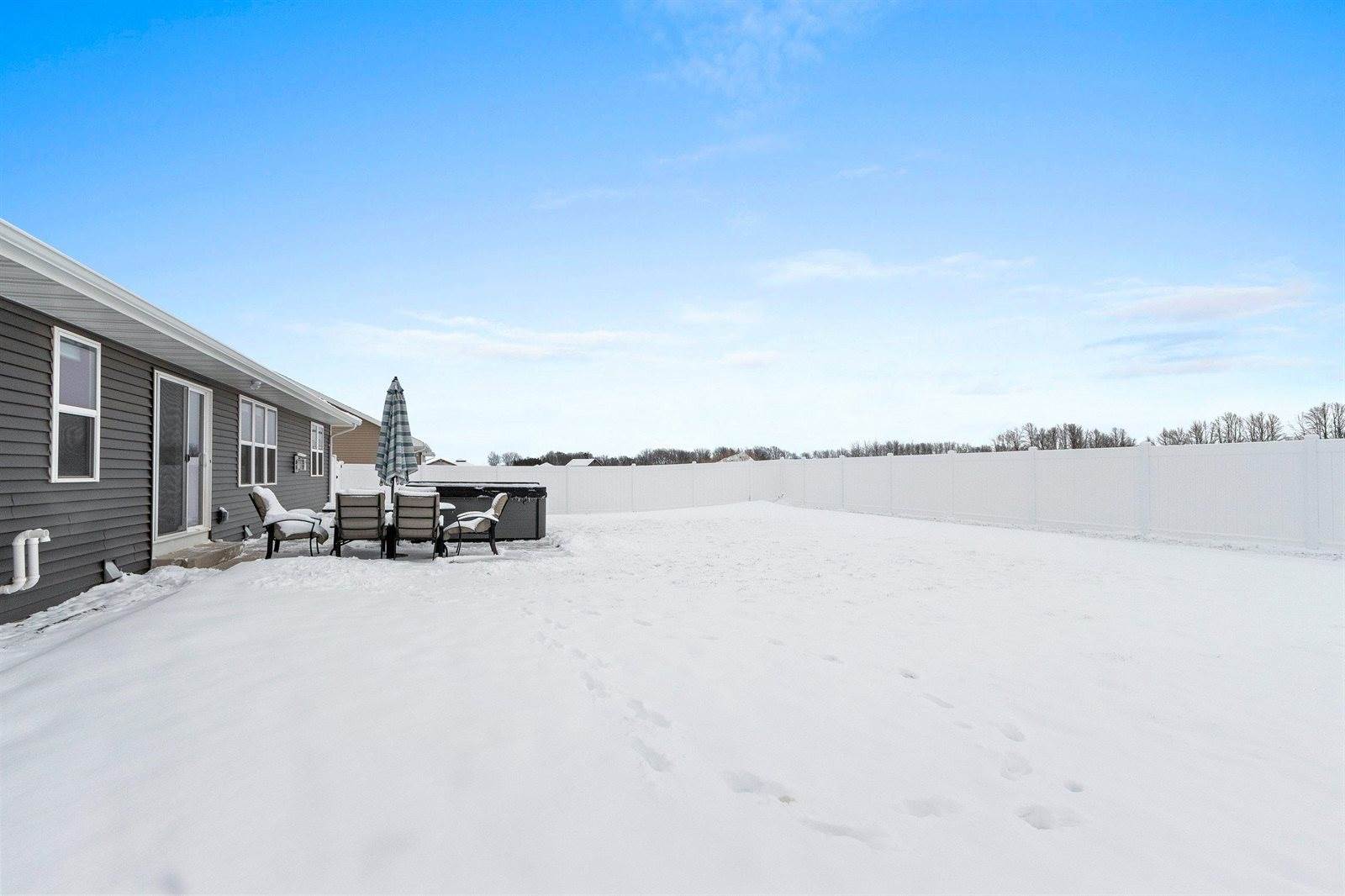 4669 Richard Lane, Green Bay, WI 54313