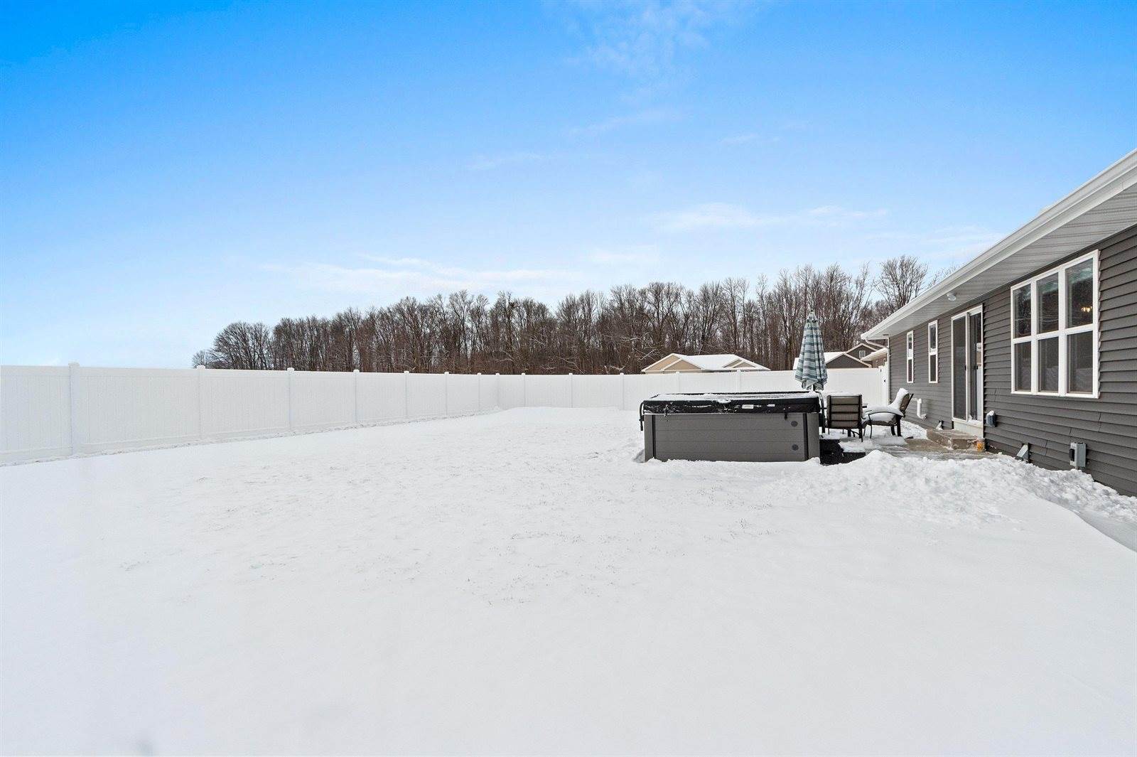 4669 Richard Lane, Green Bay, WI 54313