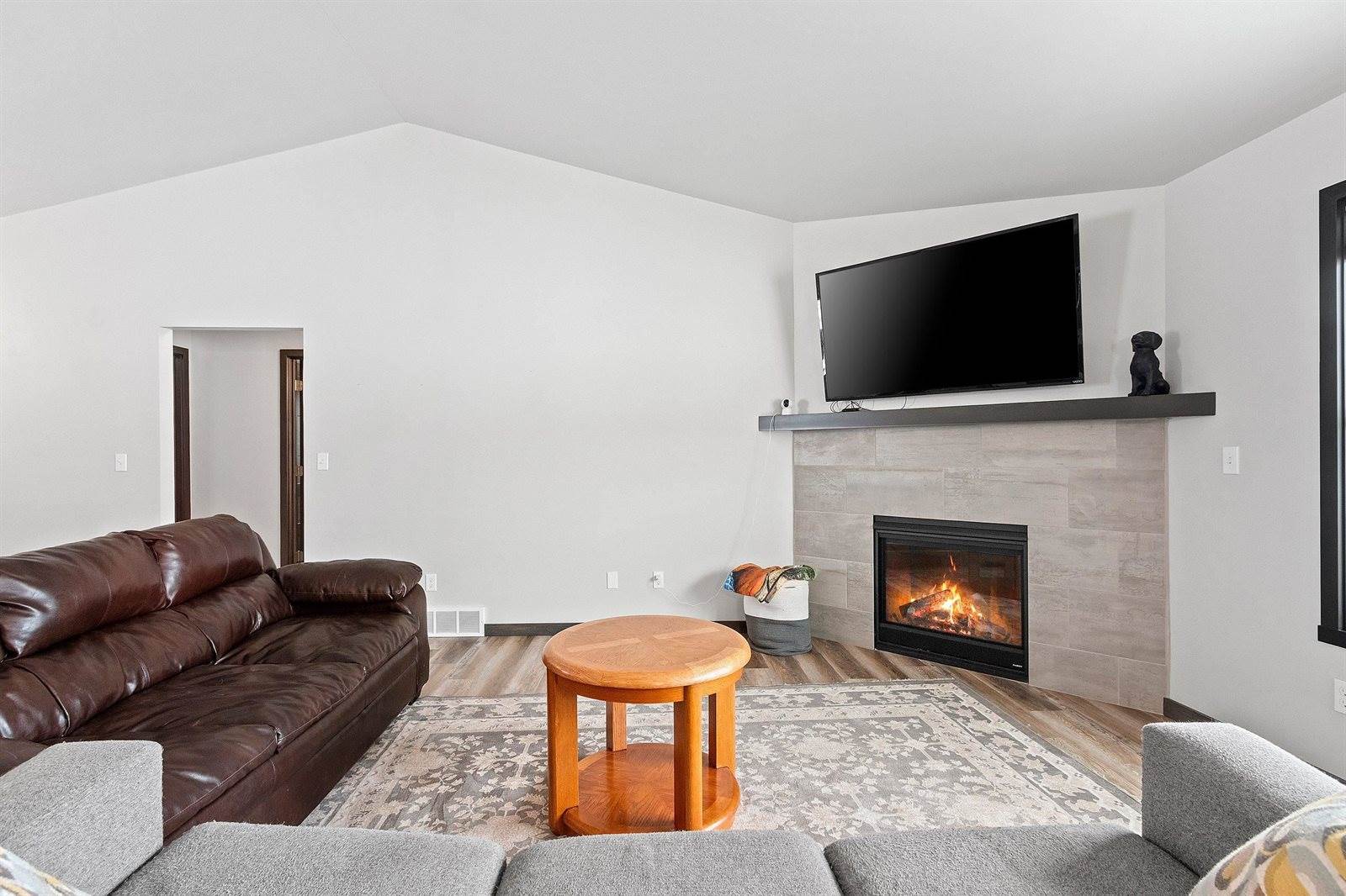 4669 Richard Lane, Green Bay, WI 54313