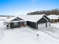 4669 Richard Lane, Green Bay, WI 54313