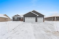 4669 Richard Lane, Green Bay, WI 54313