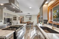 2925 Devroy Lane, Green Bay, WI 54313