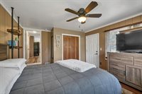 2925 Devroy Lane, Green Bay, WI 54313