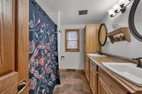 2925 Devroy Lane, Green Bay, WI 54313