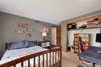 2925 Devroy Lane, Green Bay, WI 54313