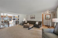 2925 Devroy Lane, Green Bay, WI 54313