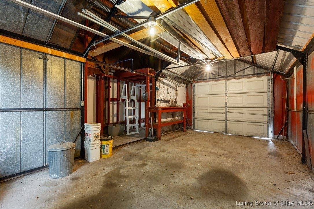 2190 Two Mile Lane, New Albany, IN 47150