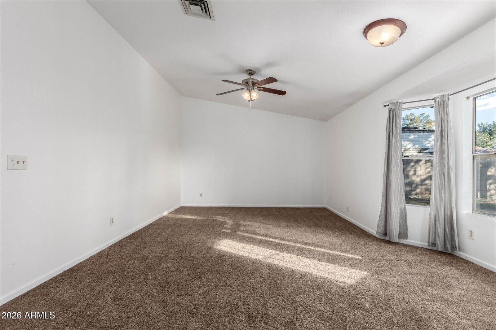 301 East Desert Lane, Gilbert, AZ 85234