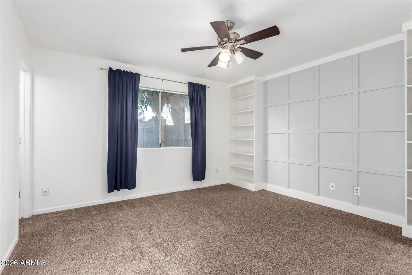 301 East Desert Lane, Gilbert, AZ 85234