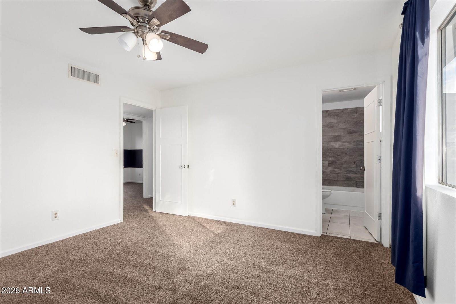 301 East Desert Lane, Gilbert, AZ 85234