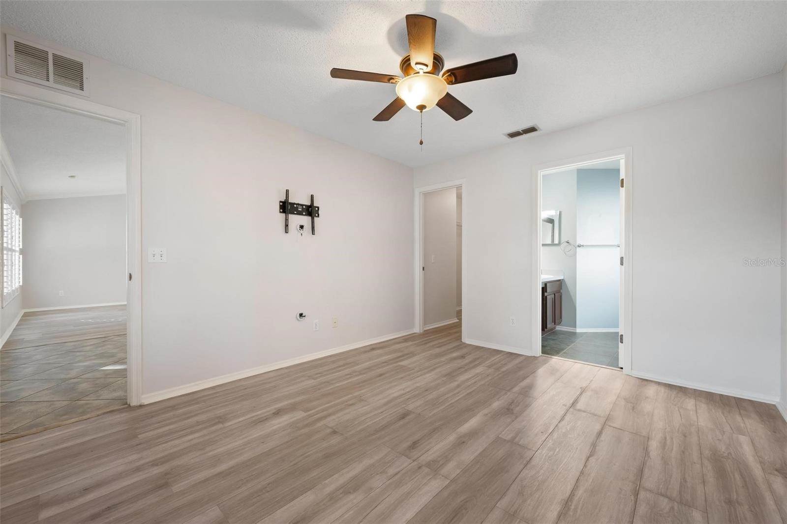 11118 3RD Avenue East, Bradenton, FL 34212