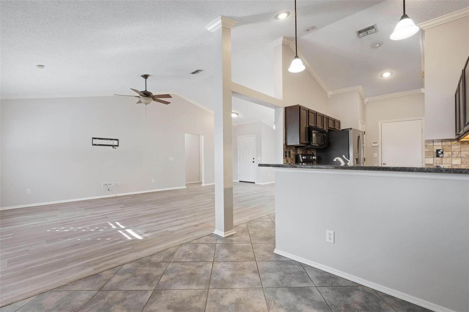 11118 3RD Avenue East, Bradenton, FL 34212